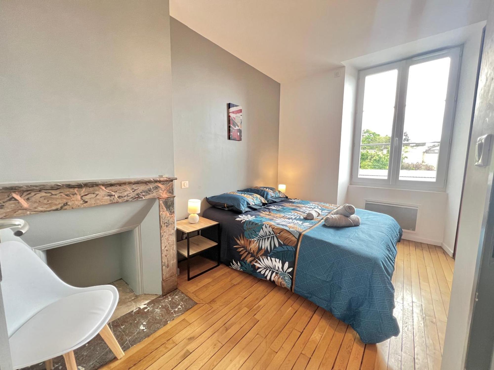 Appartement Le Cassiopee ~ T3 Avec Parking Proche Centre